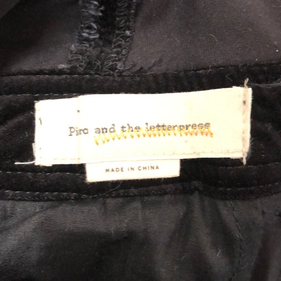 ANTHROPOLOGIE OVERALLS - Picture 6 of 6